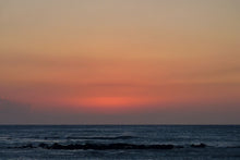 Cargar imagen en el visor de la galería, Red sky over the ocean

