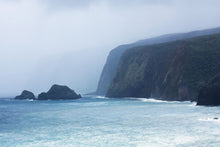 Load image into Gallery viewer, View of Waipio Bay on a foggy day
