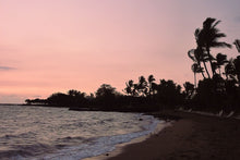 Load image into Gallery viewer, Pink Sunset on the beach
